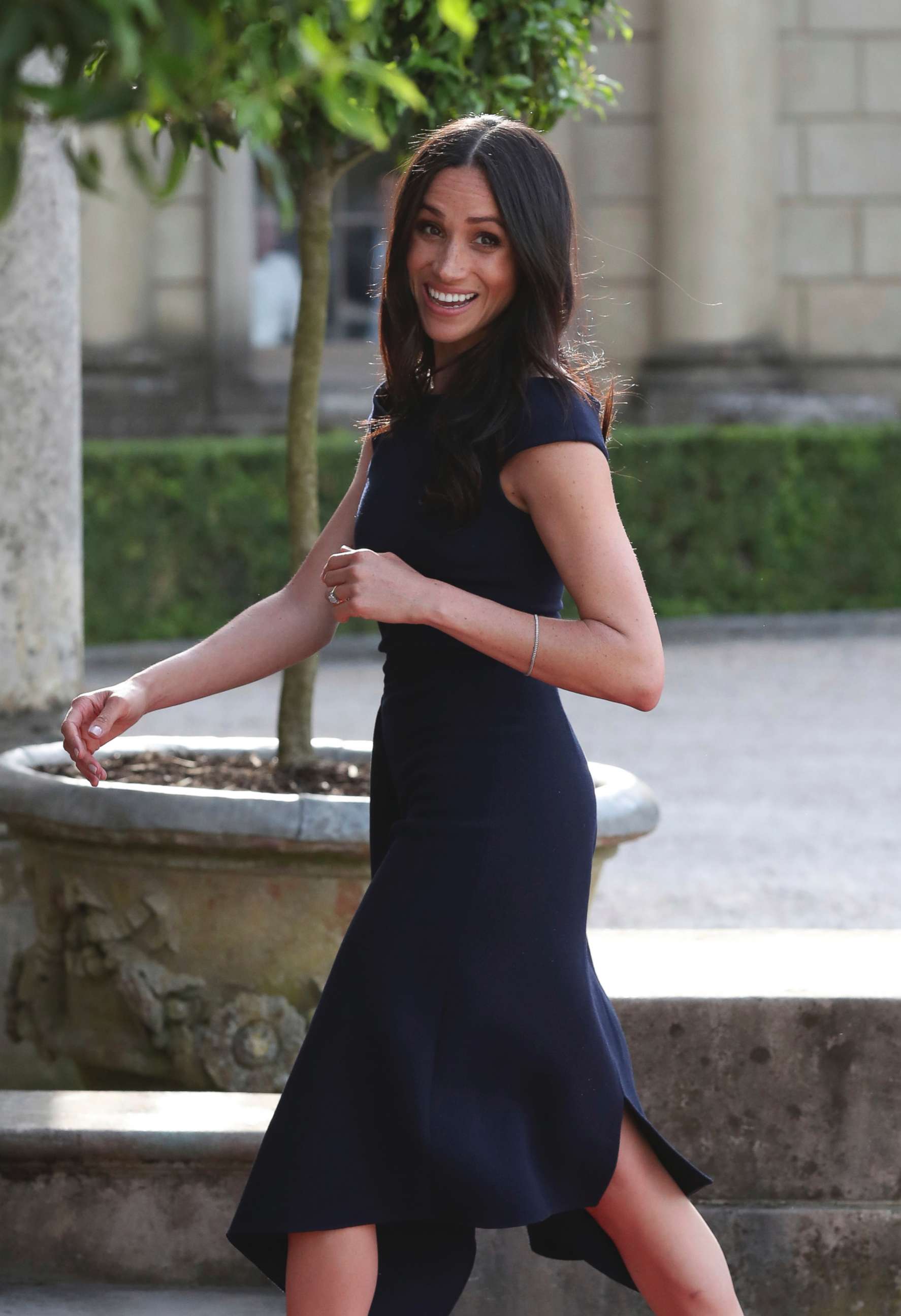 PHOTO: Meghan Markle arrives at Cliveden House Hotel, in Berkshire, England, May 18, 2018 to spend the night before her wedding to Prince Harry on Saturday.