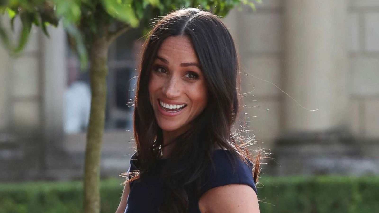 PHOTO: Meghan Markle arrives at Cliveden House Hotel, in Berkshire, England, May 18, 2018 to spend the night before her wedding to Prince Harry on Saturday.