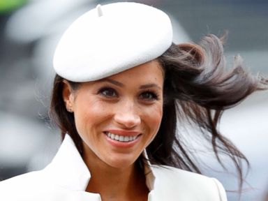 Meghan Markle's dad accused of staging photos for paparazzi