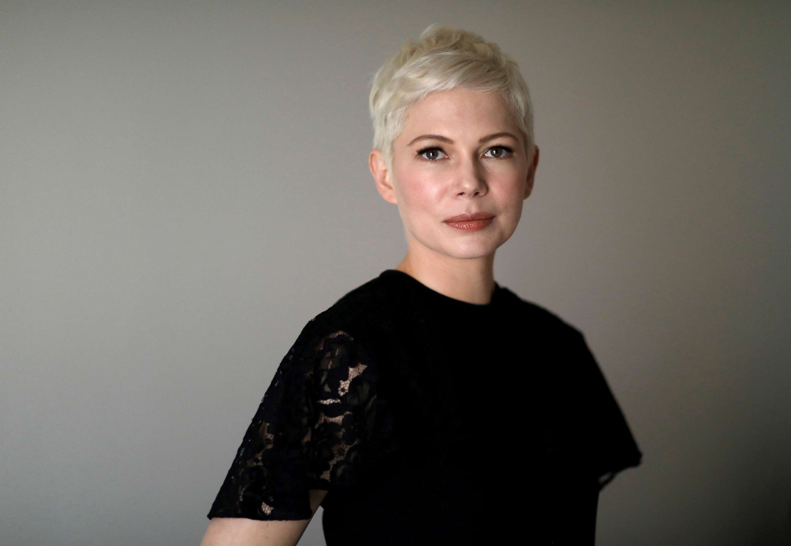PHOTO: Michelle Williams poses for a portrait while promoting the movie "All the Money in the World" in Los Angeles, Dec. 16, 2017.