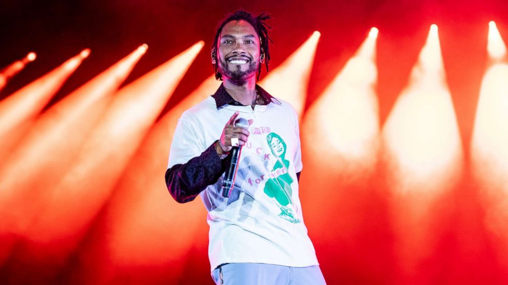 PHOTO: Miguel performs at the 2018 Essence Music Festival at the Mercedes-Benz Superdome on July 6, 2018 in New Orleans.