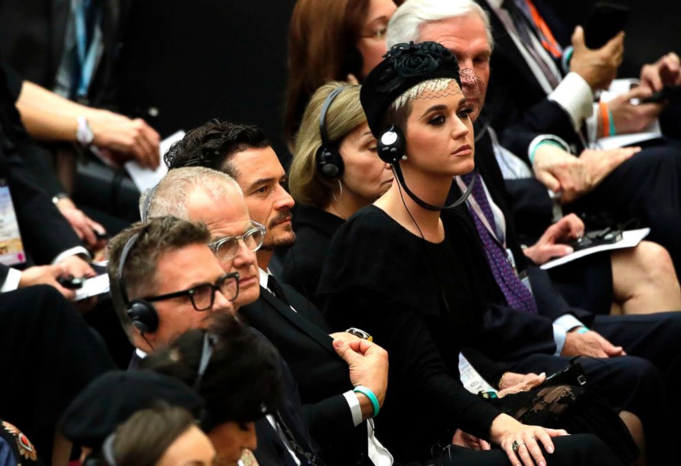 PHOTO: Orlando Bloom, center, Katy Perry attend an audience by Pope Francis for the participants in the "United to Cure" international conference on the cure for cancer in the Paul VI hall, at the Vatican, April 28, 2018.