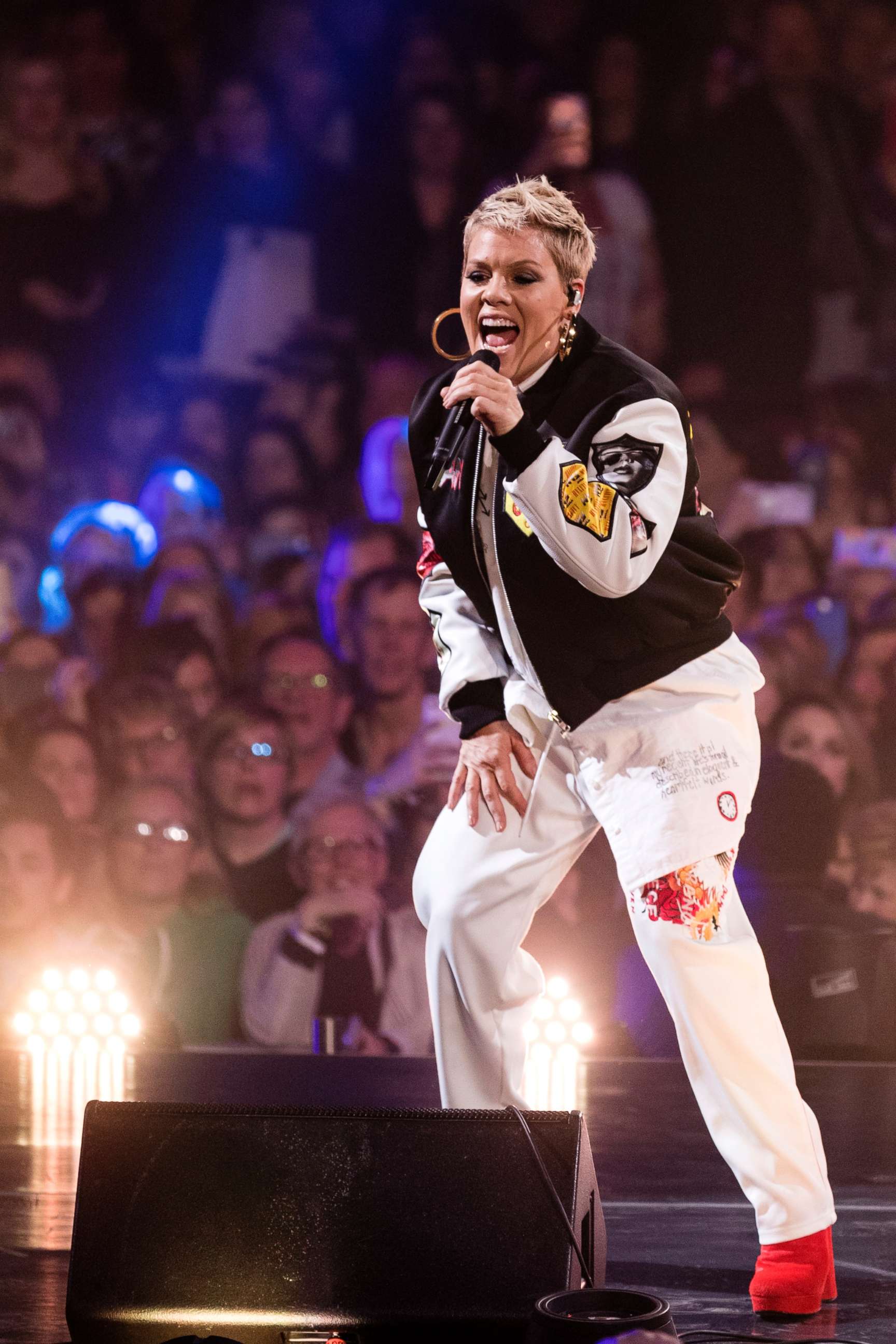 PHOTO: Pink performs at The Armory, Feb. 2, 2018, in Minneapolis.