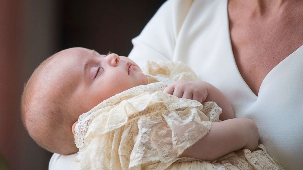 PHOTO: Kate, Duchess of Cambridge carries Prince Louis as they arrive for his christening service at the Chapel Royal, St James's Palace, London, July 9, 2018.