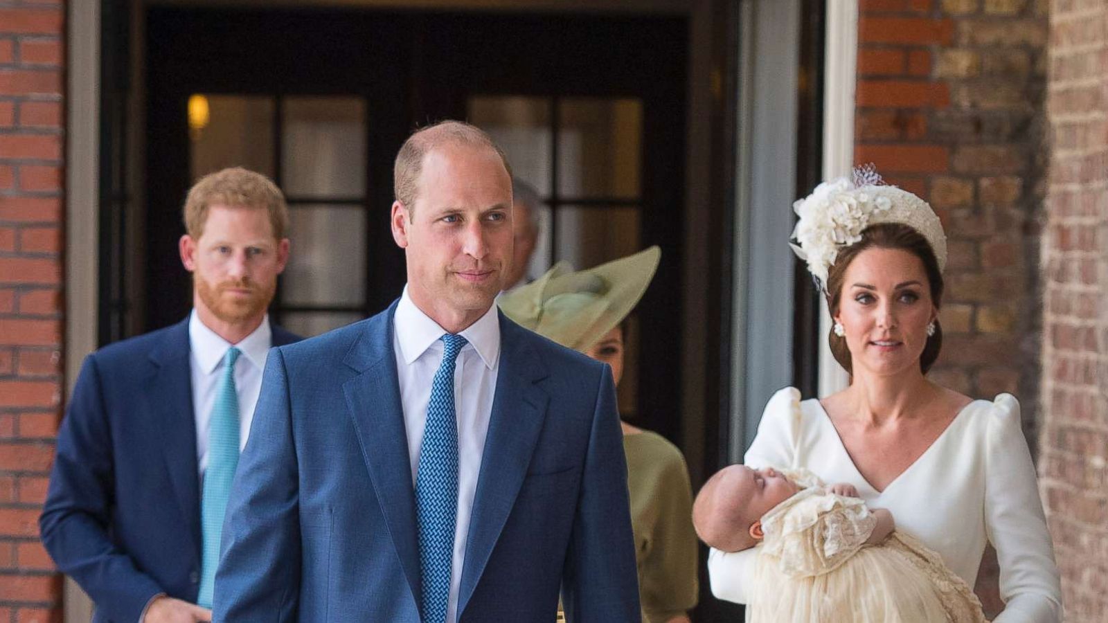 PHOTO: Princess Charlotte and Prince George hold the hands of their father Prince William while Kate, Duchess of Cambridge holds Prince Louis as they arrive for his christening service at the Chapel Royal, St James's Palace, London, July 9, 2018.