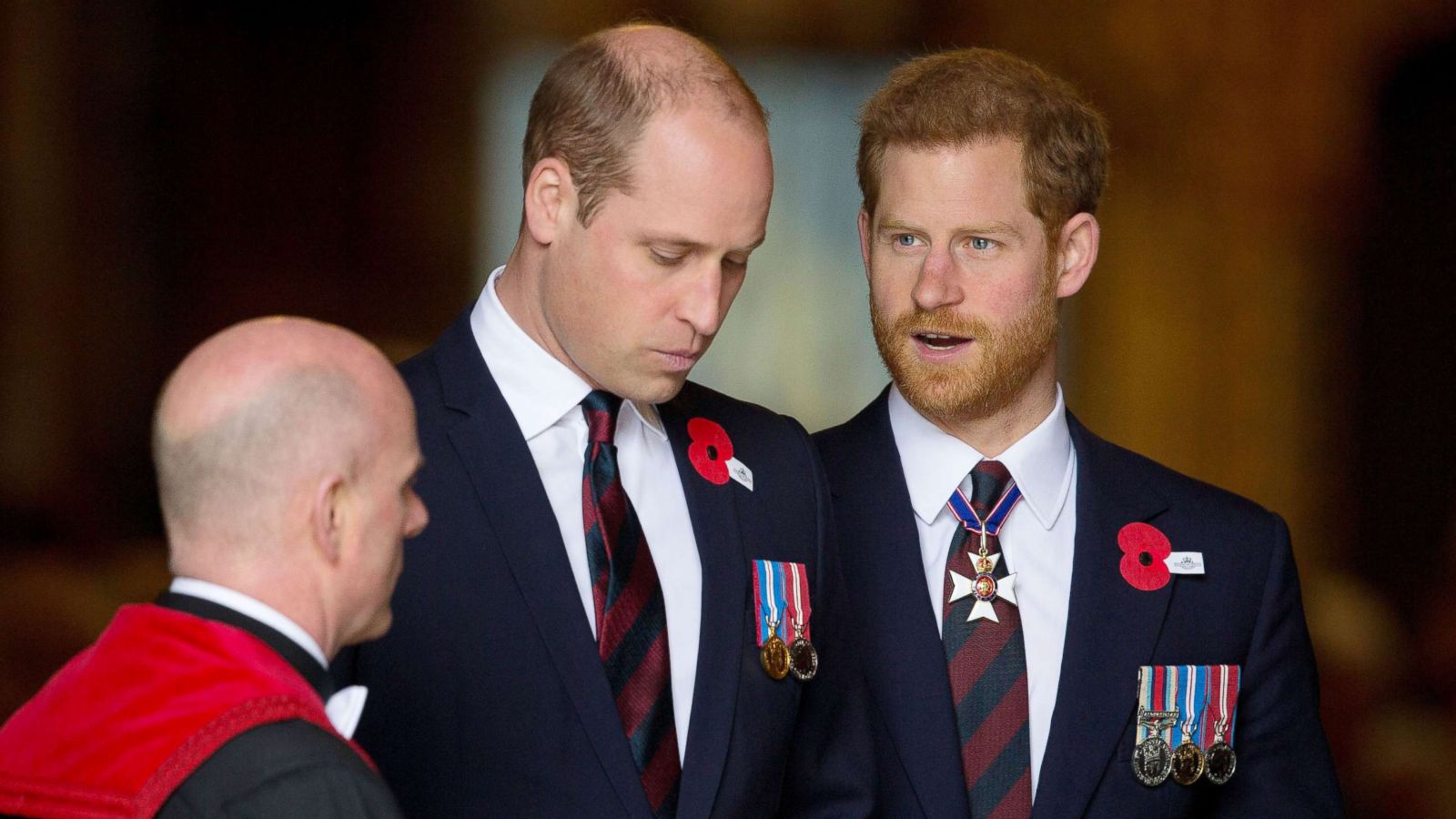 PHOTO: Prince William and Prince Harry attend the ANZAC Day service at Westminster Abbey in London, April 25, 2018.