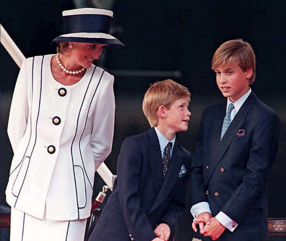 PHOTO: Princess Diana and her sons Prince Harry, and Prince William, as they gather for the commemorations of VJ Day in London, Aug. 19, 1995.