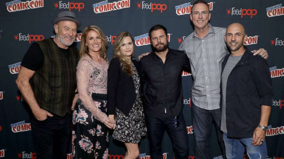 PHOTO: Pictured (L-R) are Corbin Bernson, Kirsten Nelson, Maggie Lawson, James Roday, Steve Franks and Chris Henze from "Psych" at New York Comic Con, Oct. 7, 2017 in New York City.