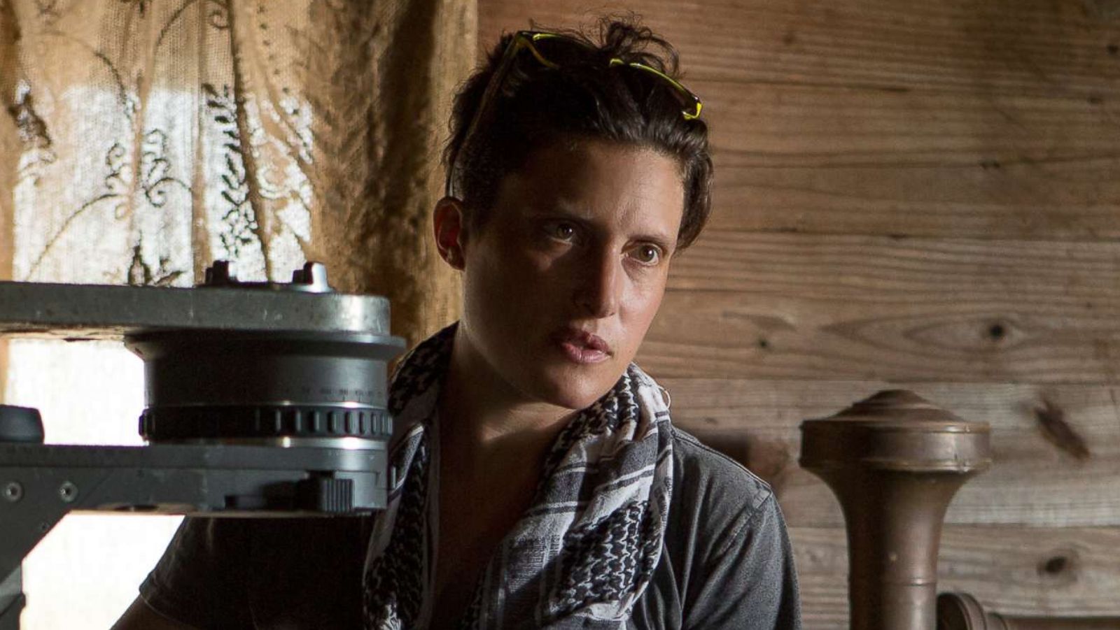 PHOTO: This image released by Netflix shows Rachel Morrison on the set of the film "Mudbound."