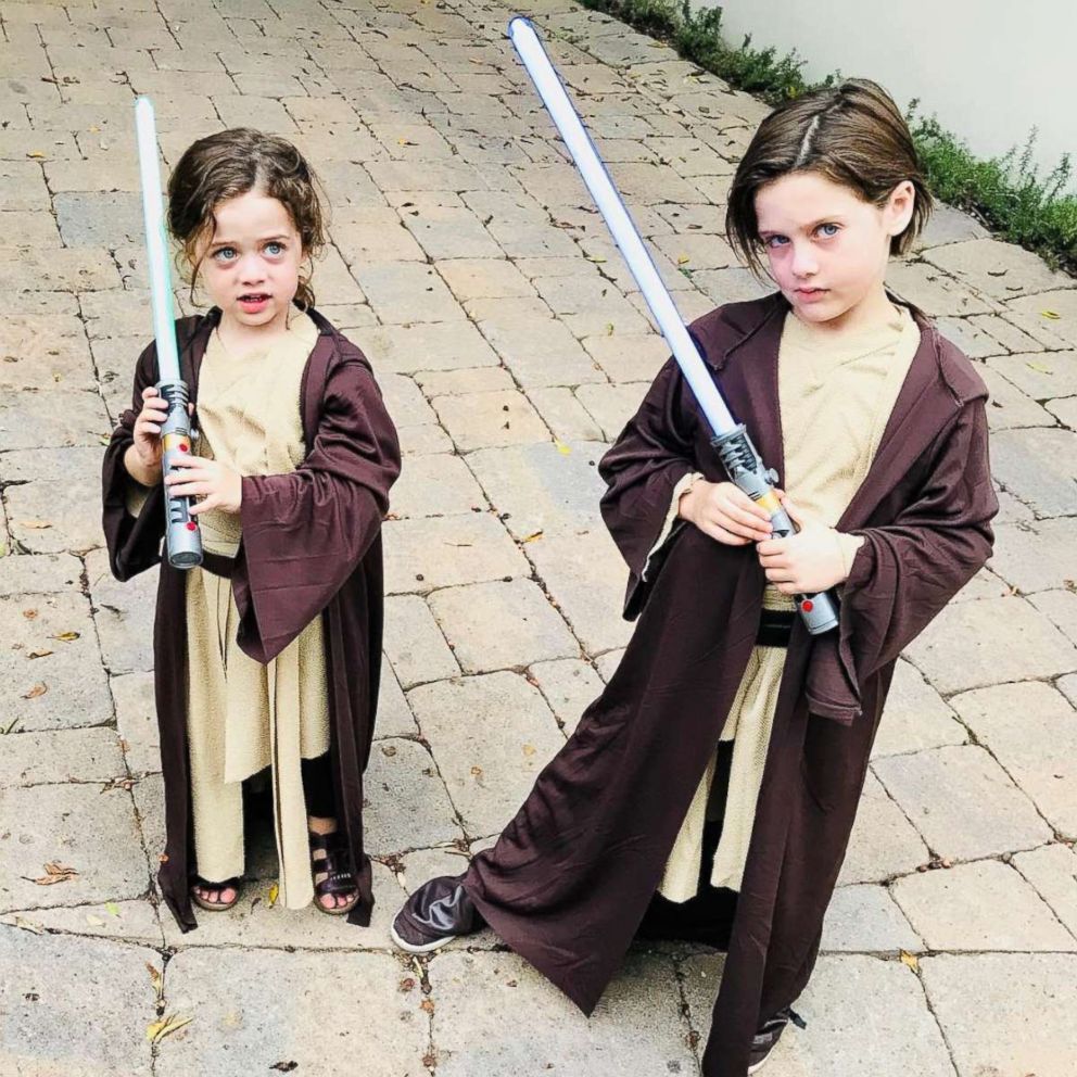 PHOTO: Rachel Zoe's kids Sky and Kaius dressed as Luke Skywalker and a Jedi Knight from "Star Wars."