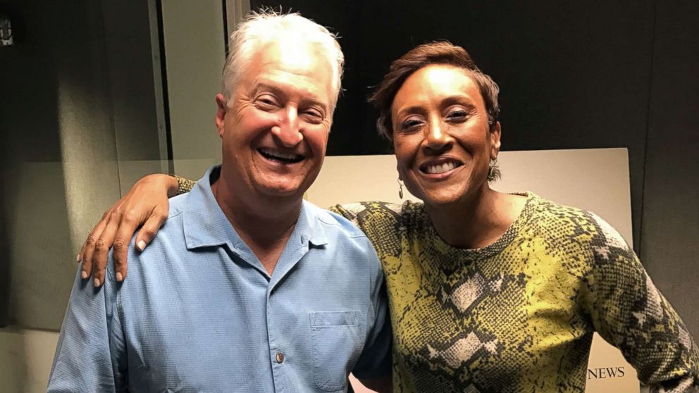 ABC News' Robin Roberts went one-on-one with influential writer Andy Andrews for her podcast, "Everybody's Got Something."