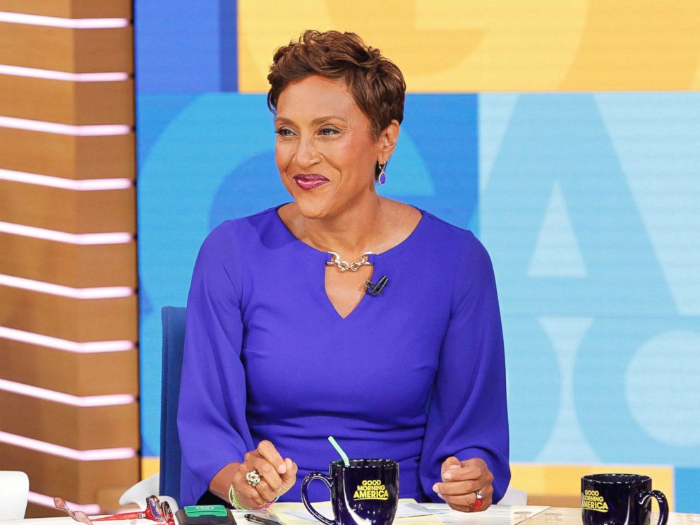 PHOTO: Robin Roberts celebrates her 5th birthday, which commemorates the day she received a lifesaving bone-marrow transplant to treat MDS on "Good Morning America," Sept. 20, 2017, on the ABC.