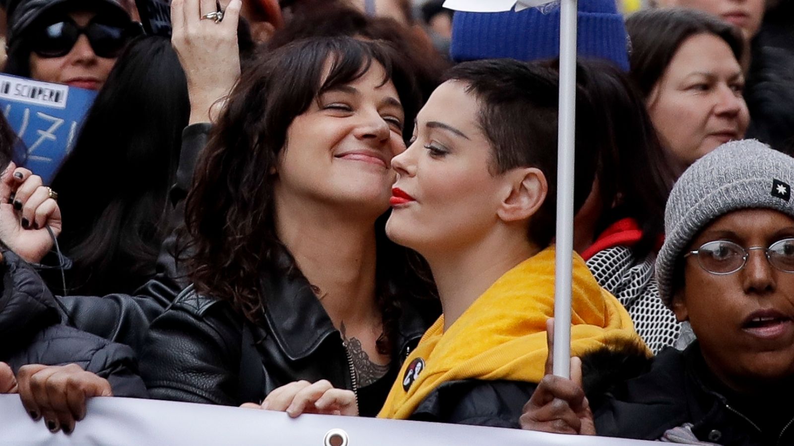 PHOTO: Actresses Asia Argento, left, and Rose McGowan pose during a demonstration to mark the international Women's Day in Rome, March 8, 2018.