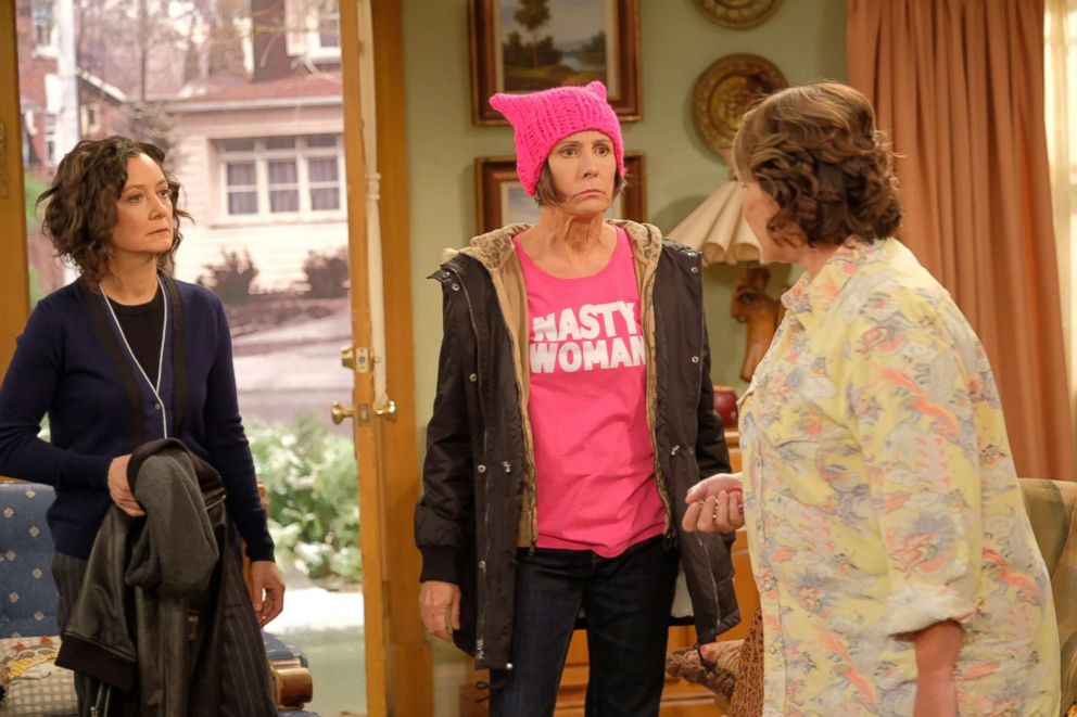 PHOTO: Sara Gilbert, Laurie Metcalf and Roseanne Barr appear in a scene from "Roseanne."