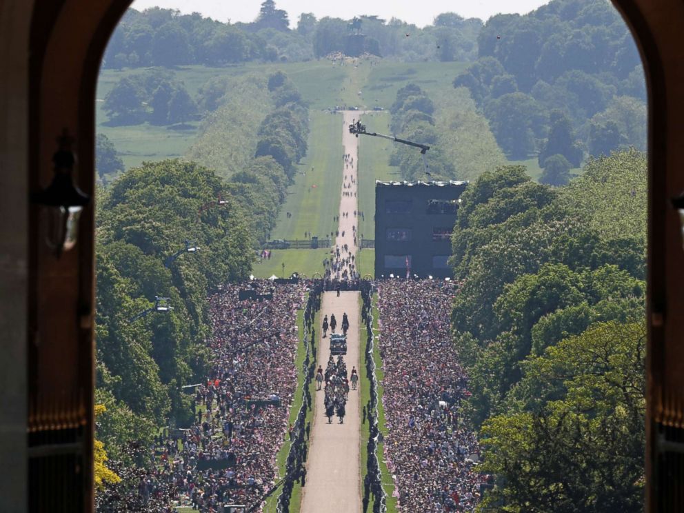 PHOTO: Meghan Markle and Prince Harry ride in an Ascot Landau carriage up the Long Walk at Windsor Castle after their wedding, May 19, 2018.