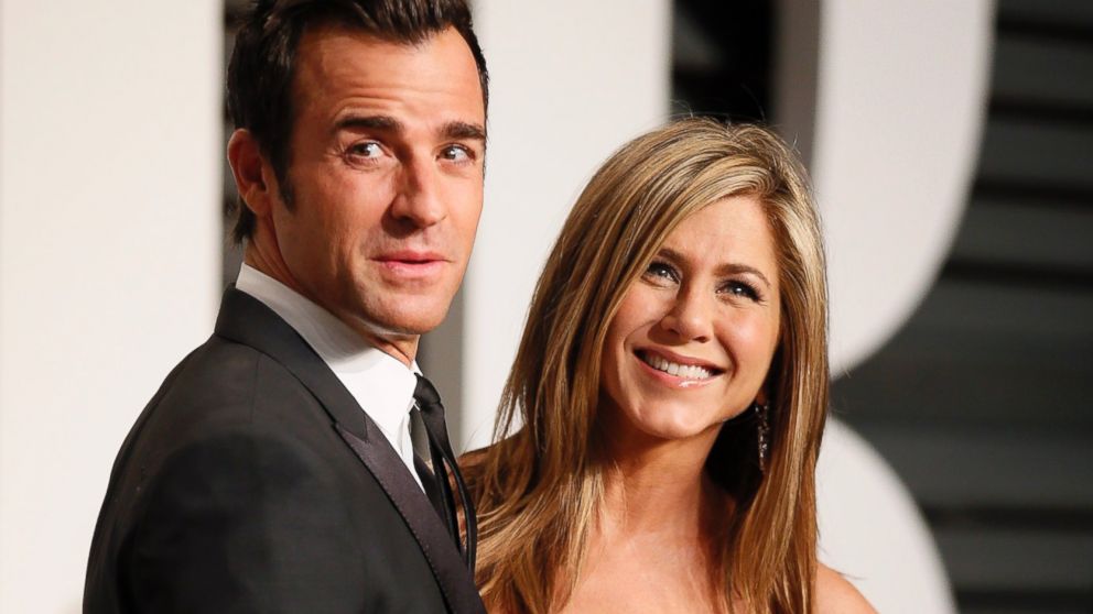 Jennifer Aniston and Justin Theroux arrive at the 2015 Vanity Fair Oscar Party in Beverly Hills, Calif., Feb. 22, 2015.