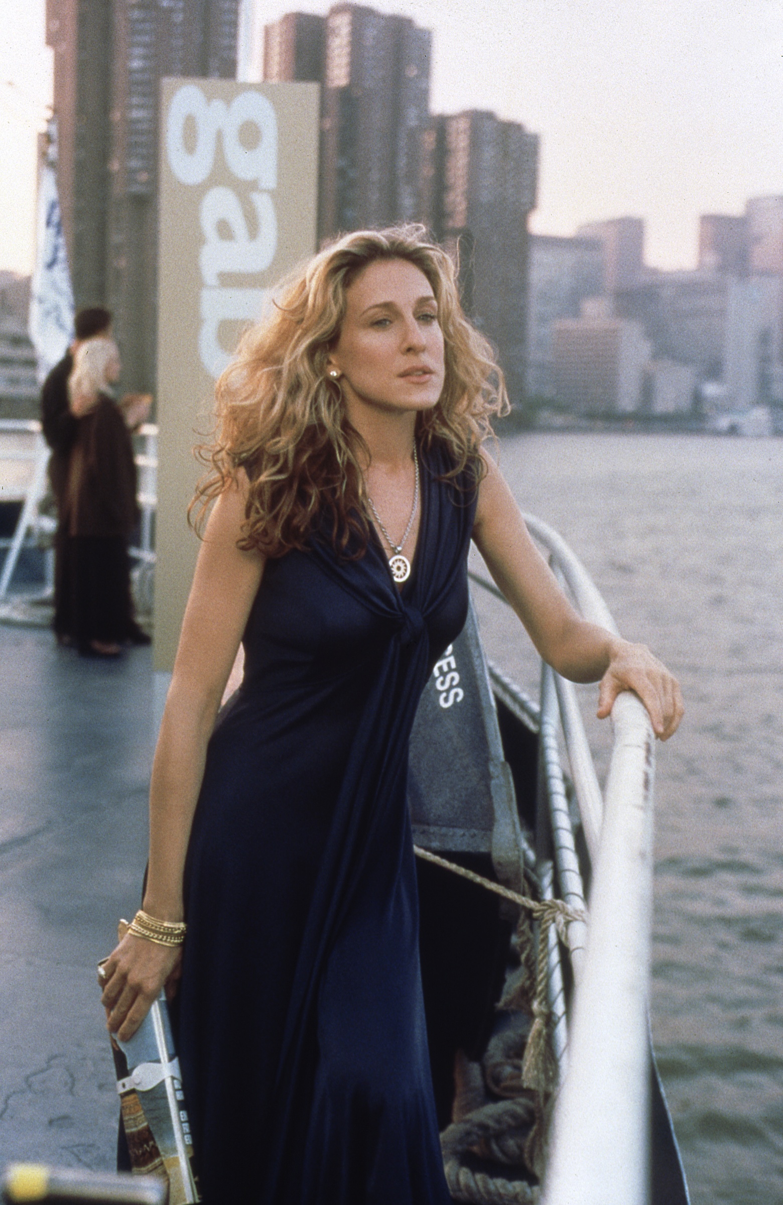 PHOTO: Actress Sarah Jessica Parker Stars As Carrie In The Hbo Comedy Series 'Sex And The City'.