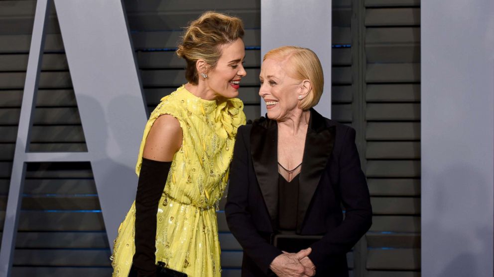 Sarah Paulson Says Relationship With Holland Taylor Is Not About Mommy Issues Abc News