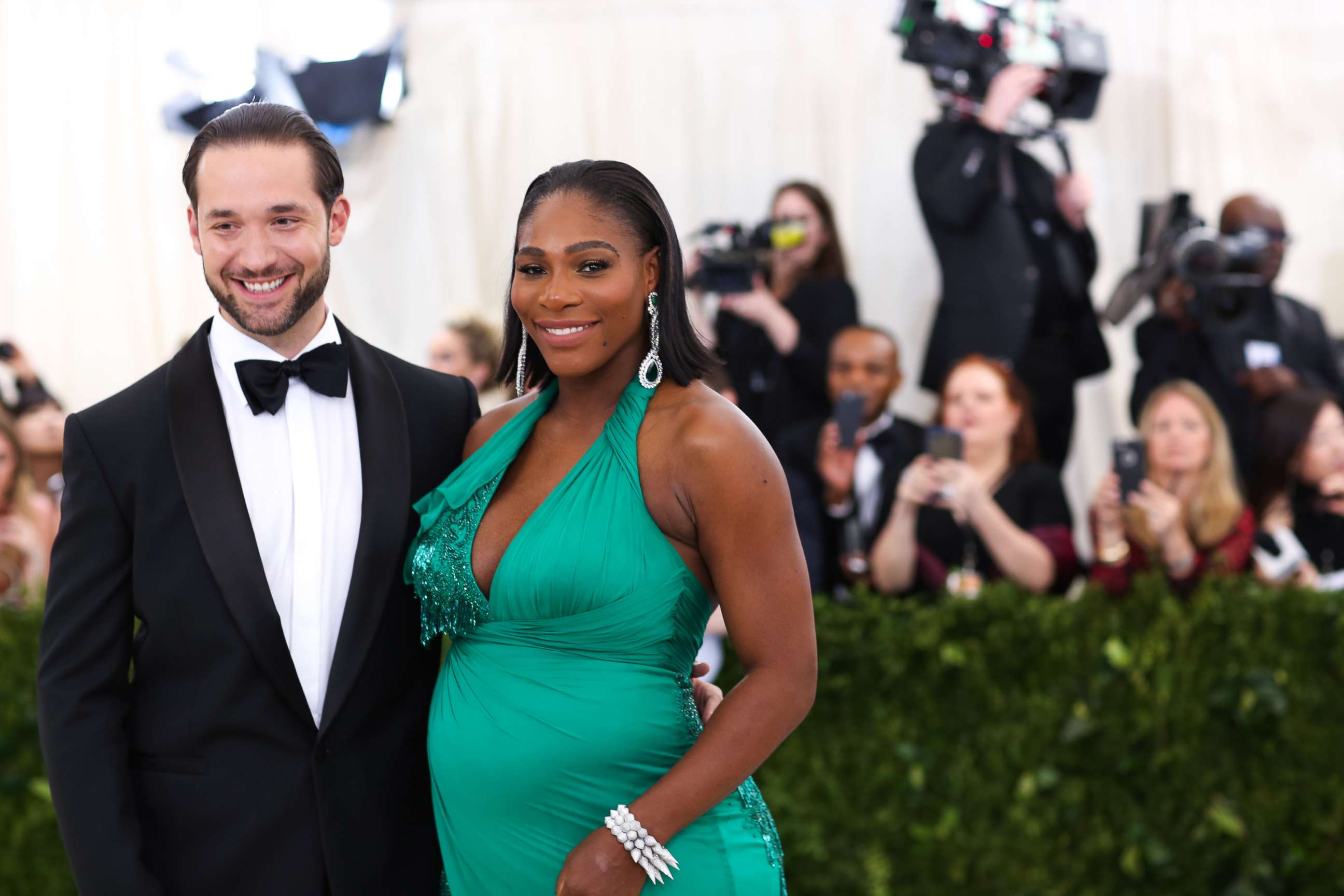 PHOTO: Serena Williams and Alexis Ohanian attend The Metropolitan Museum of Art's Costume Institute Benefit celebrating the opening of "Rei Kawakubo/Comme des Garcons: Art of the In-Between" in New York, May 1, 2017.
