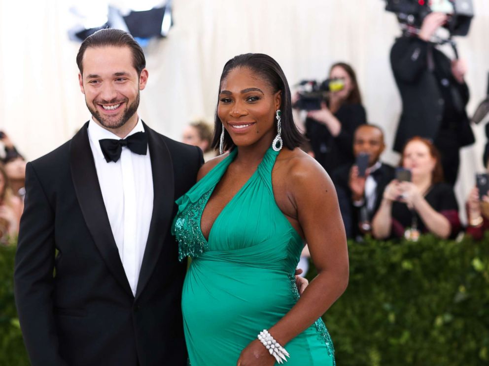 PHOTO: Serena Williams and Alexis Ohanian attend The Metropolitan Museum of Arts Costume Institute Benefit celebrating the opening of Rei Kawakubo/Comme des Garcons: Art of the In-Between in New York, May 1, 2017.