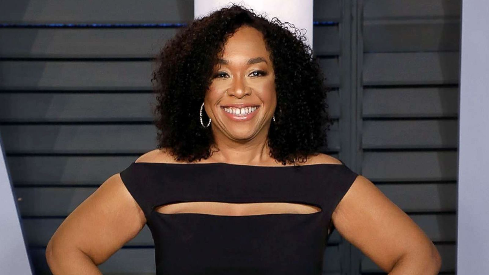 PHOTO: Shonda Rimes attends the 2018 Vanity Fair Oscar party at the Wallis Annenberg Center for the Performing Arts, March 4, 2018, in Beverly Hills, Calif.