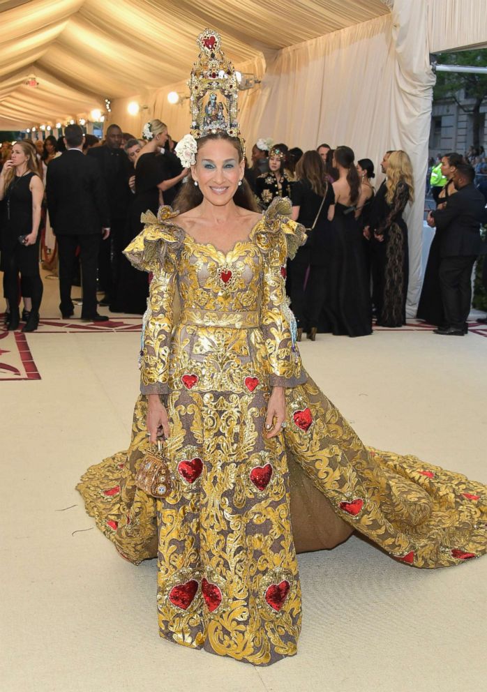 PHOTO: Sarah Jessica Parker attends the Heavenly Bodies: Fashion & The Catholic Imagination Costume Institute Gala at The Metropolitan Museum of Art, May 7, 2018, in New York. 