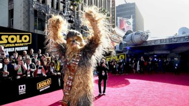 Cast Of Solo A Star Wars Story Reveals What To Expect Abc News