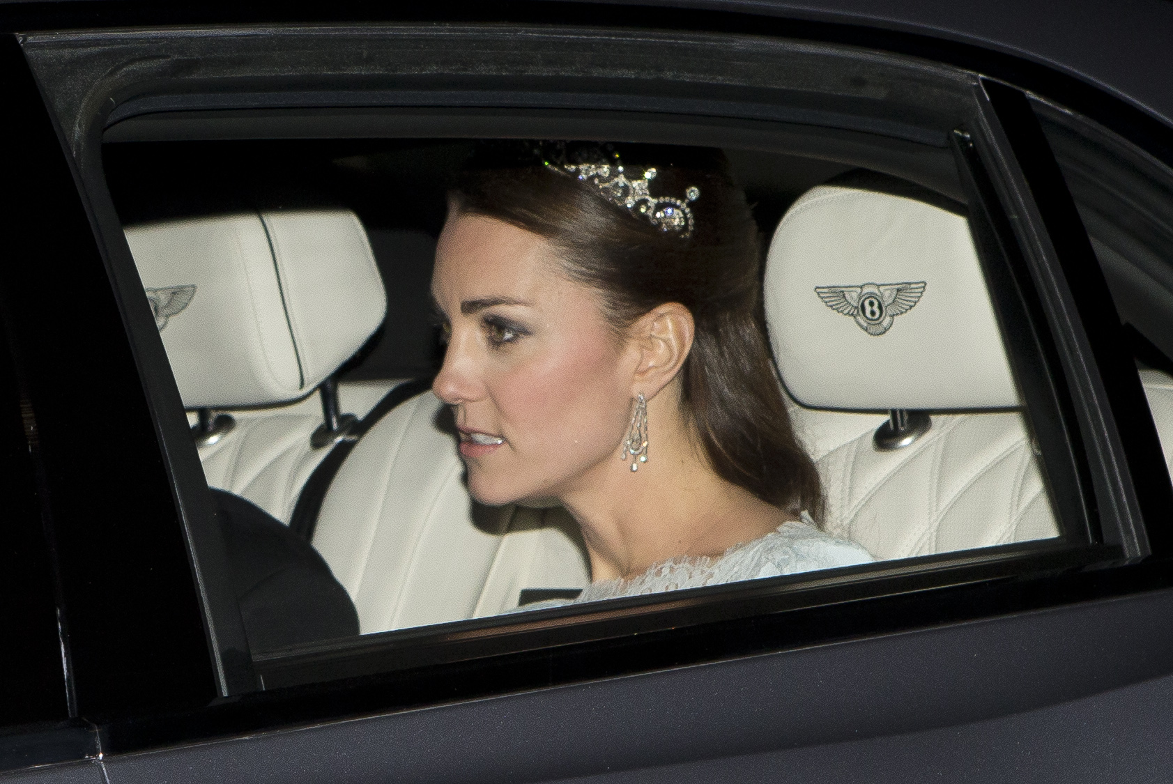 PHOTO: Kate Middleton is seen leaving Kensington Palace for the Diplomatic reception at Buckingham Palace, Dec. 3, 2013.