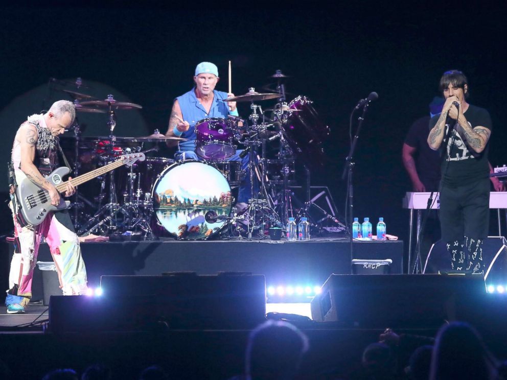 PHOTO:The Red Hot Chili Peppers performing during the 11th Annual Stand Up for Heroes in New York,N.Y.,Nov. 7, 2017.