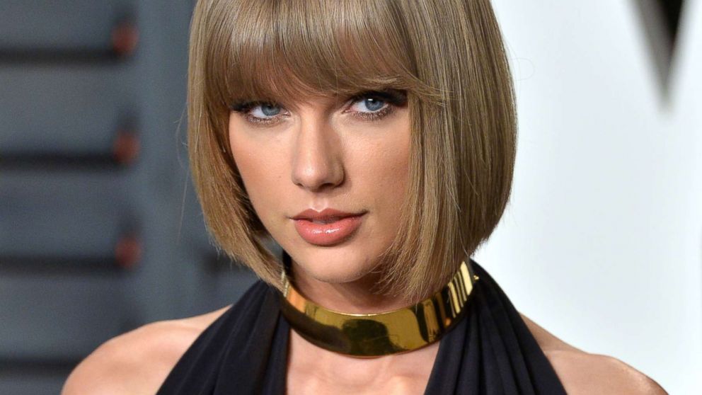 Taylor Swift Announces New Album Reputation