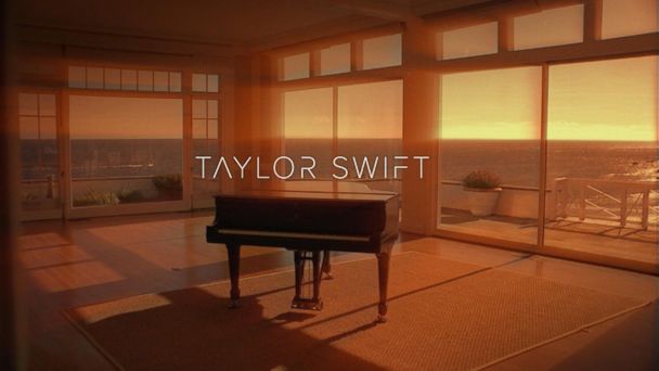 Taylor Swift To Perform New Song During Scandal Abc News - look what you made me do taylor swift roblox piano part 1