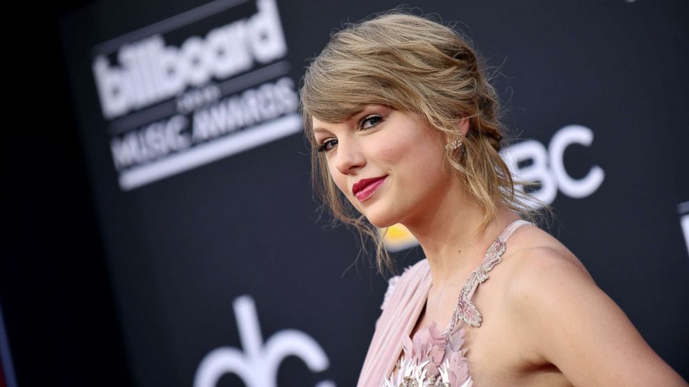VIDEO: Taylor Swift announces her new single and album