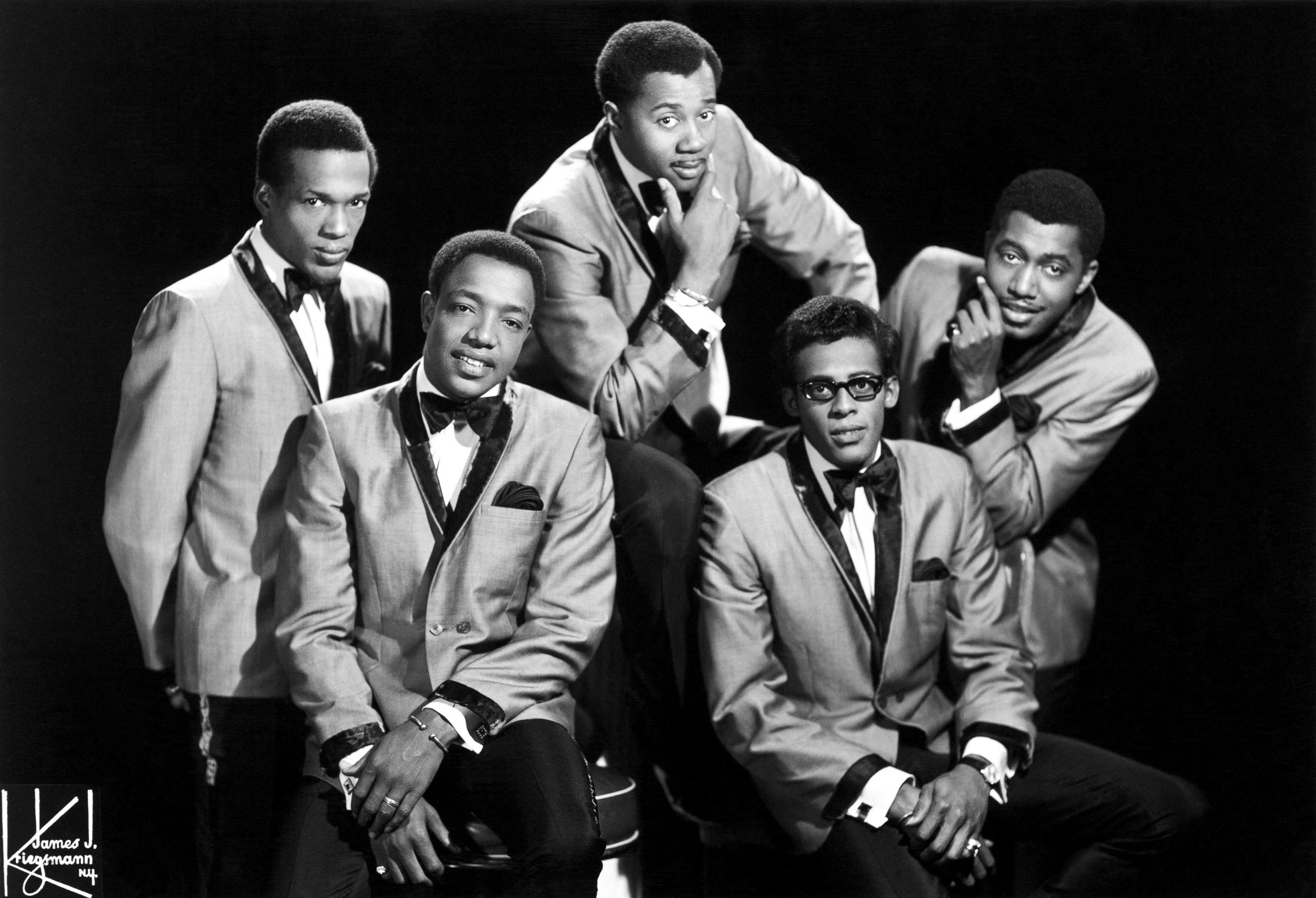 PHOTO: The Temptations, L-R: Paul Williams, Dennis Edwards, Melvin Franklin, Eddie Kendricks, Otis Williams, circa 1968, in New York. 