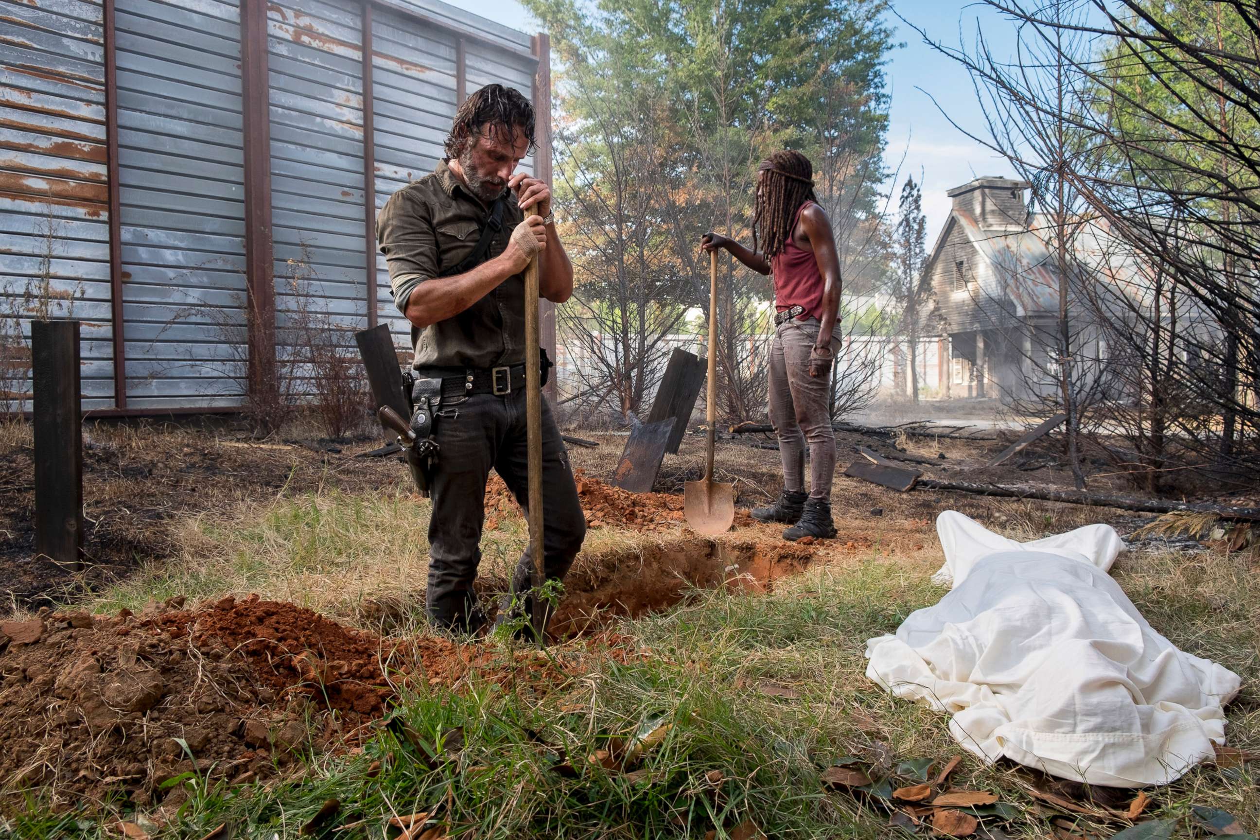 PHOTO: Andrew Lincoln as Rick Grimes, Danai Gurira as Michonne in 'The Walking Dead' season 8, episode 9.