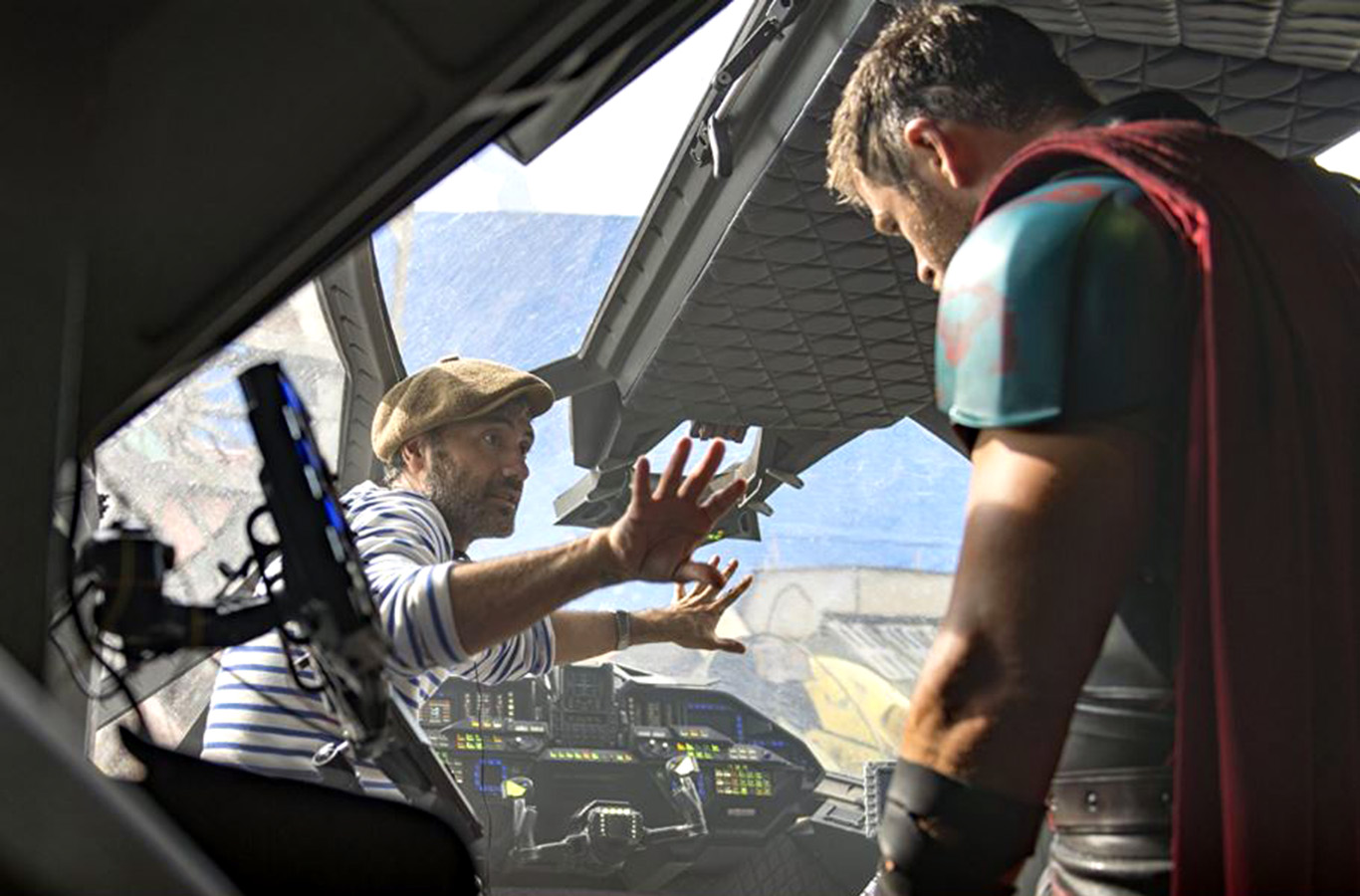 PHOTO: Director Taika Waititi, left, and actor Chris Hemsworth during filming of "Thor: Ragnarok."