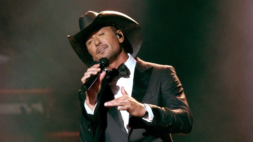 VIDEO: Tim McGraw jokes he's 'hydrating' after collapsing onstage