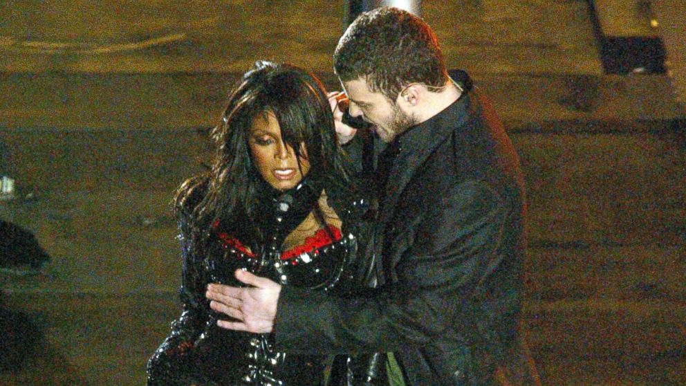 PHOTO: Janet Jackson and Justin Timberlake perform during the half-time show at Super Bowl XXXVIII.