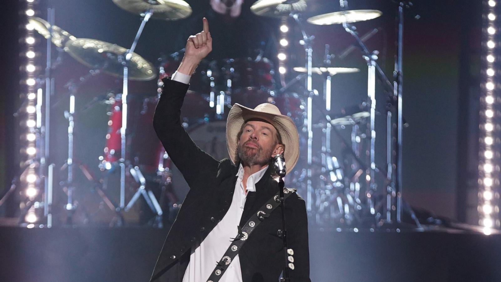 PHOTO:Toby Keith performs on stage during the 2023 People's Choice Country Awards held at the Grand Ole Opry House on Sept. 28, 2023 in Nashville.