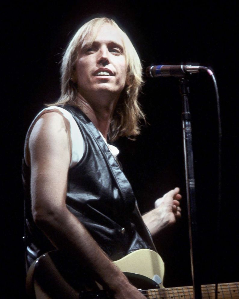 Tom Petty dead at 66: Stories behind 7 of his most famous songs - ABC News