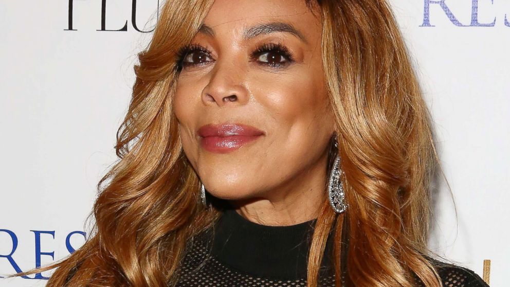 VIDEO: Wendy Williams faints on live TV after overheating