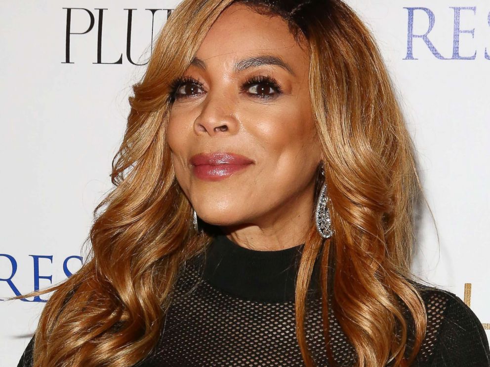 Wendy Williams faints on live TV after overheating