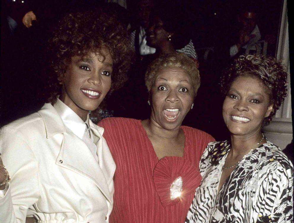 PHOTO: Whitney Houston, Cissy Houston and Dionne Warwick, Dec. 20, 1987.