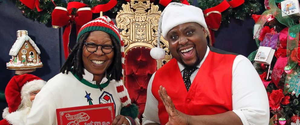 PHOTO: Whoopi Goldberg and Major Attaway, who plays Genie in Disneys "Aladdin" on Broadway, enjoyed the day with children at Mott Haven Academy.
