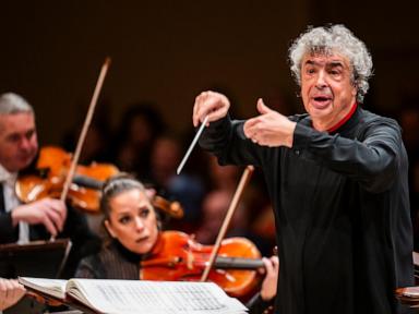 Semyon Bychkov conducts through pain in celebrating Year of Czech Music with North American tour