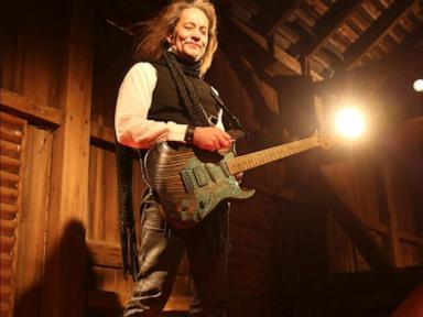 Former Ozzy Osbourne guitarist Jake E. Lee shot multiple times in Las Vegas