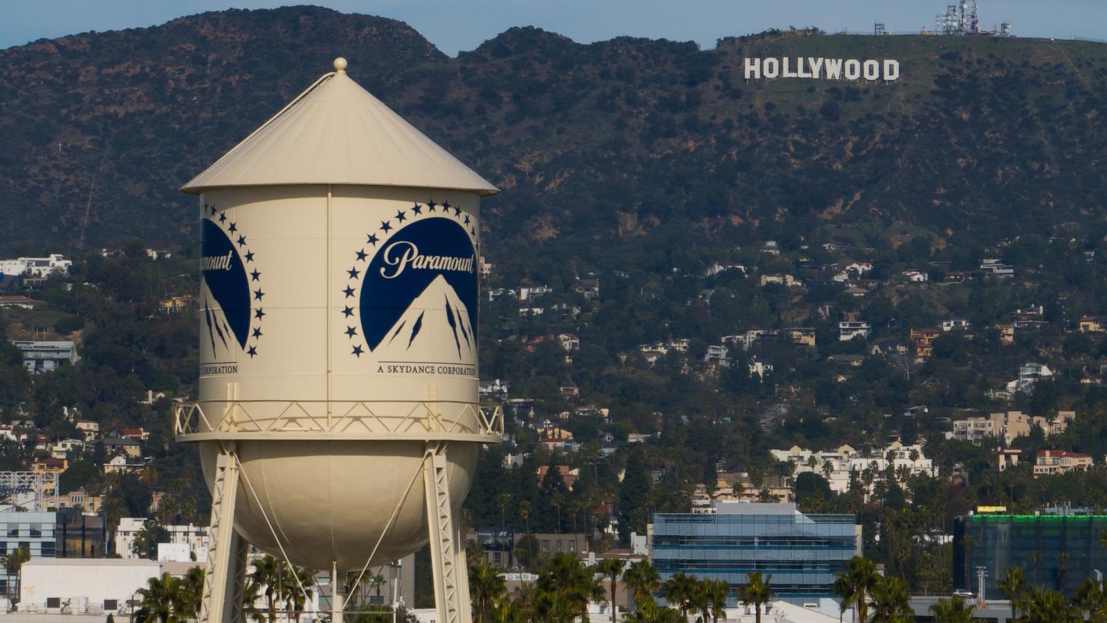Paramount agrees to delay closing Warner Bros buyout while judge considers challenge