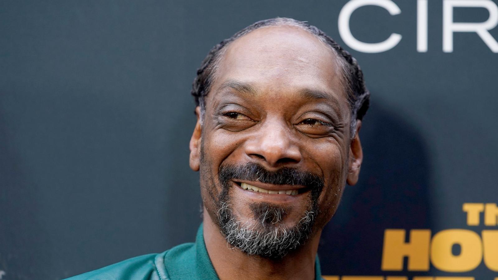 Snoop Dogg brings VMAs back to Los Angeles as host for Sept. 27 show
