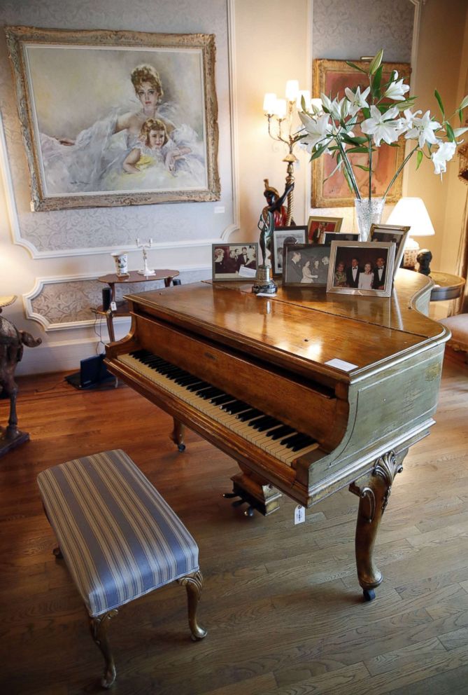 PHOTO: A Steinway Model M Grand Piano used in the movie 'Behind the Candelabra', which belonged to the late Hungarian-American actress Zsa Zsa Gabor, is displayed at the actress' residence in Bel Air, Calif., April 12, 2018.