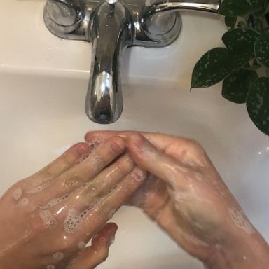 VIDEO: This is how long you actually need to wash your hands 