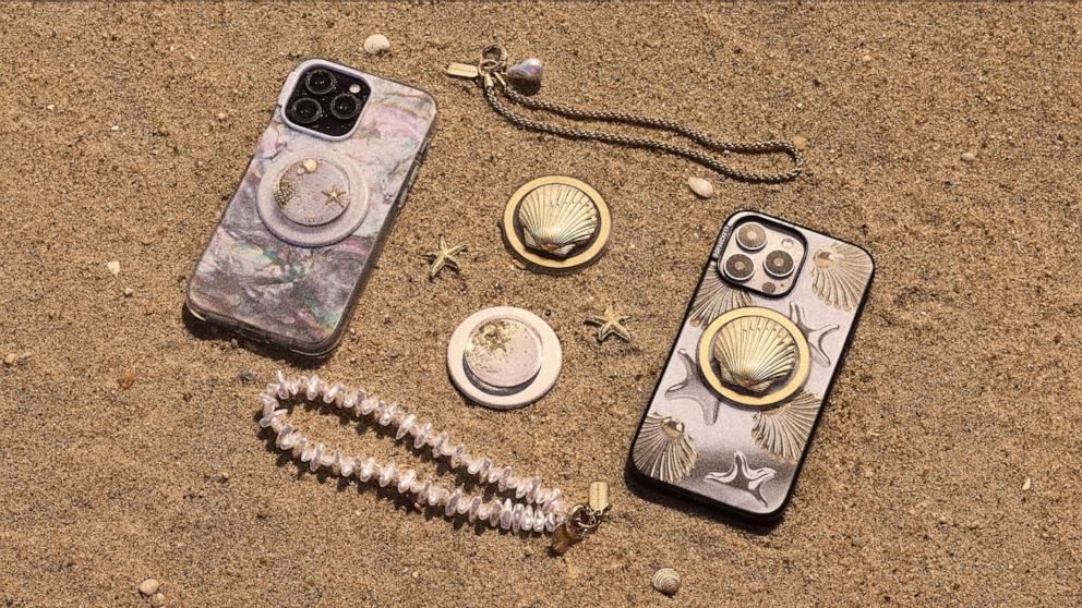 PHOTO: Electric Picks X PopSocket 